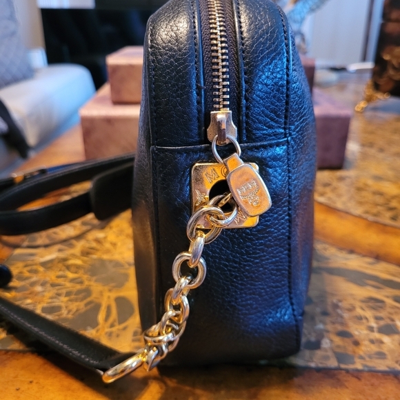 MCM Black Leather Chain Shoulder Bag - Picture 4 of 12